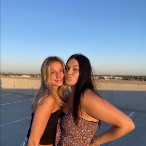 Meet your Posher, Reagan